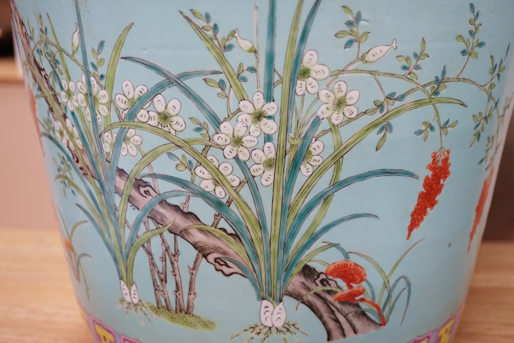 A pair of large Chinese enamelled porcelain planters, 34cm